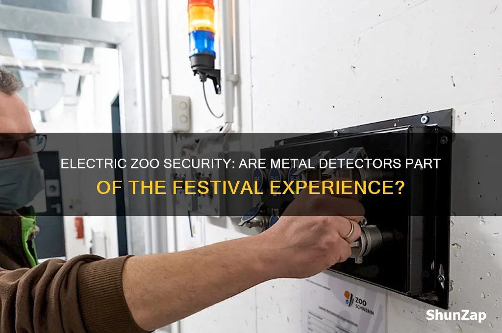 are they using metal detectors at electric zoo