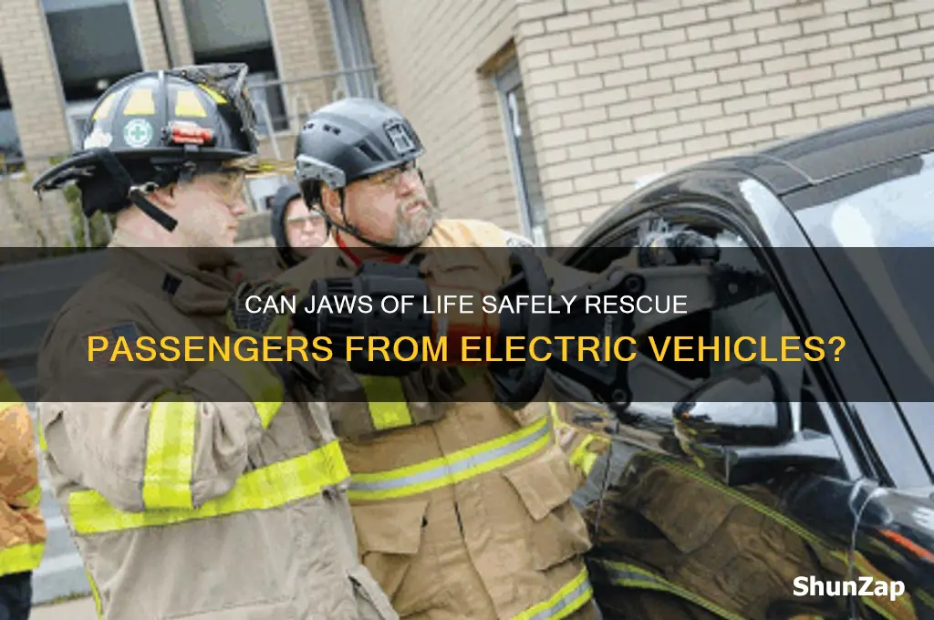 can jaws of life be used on electric cars
