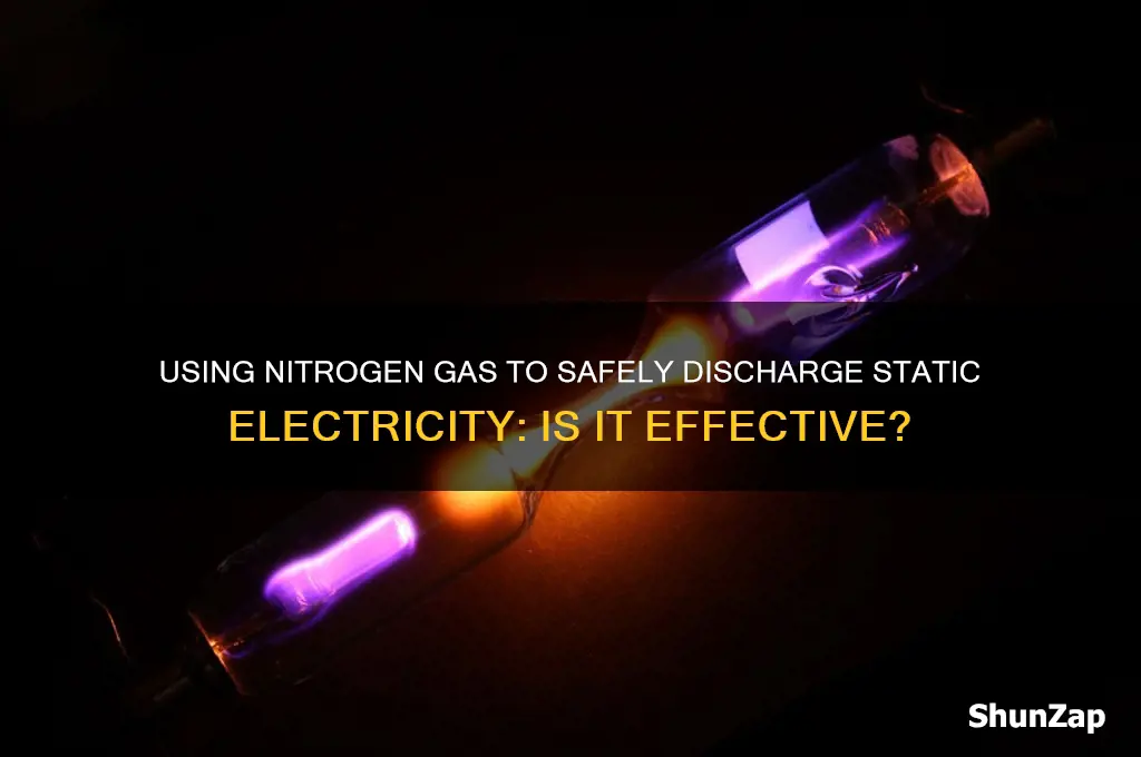 can n2 used to discharge static electricity