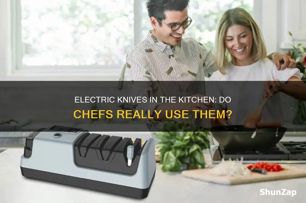 do chefs use electric knives