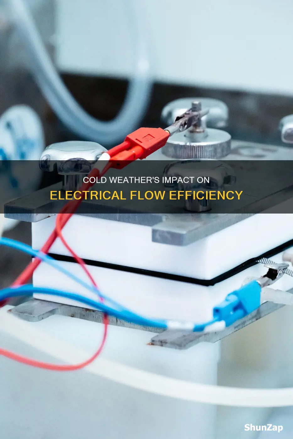 does electricity flow better in the cold