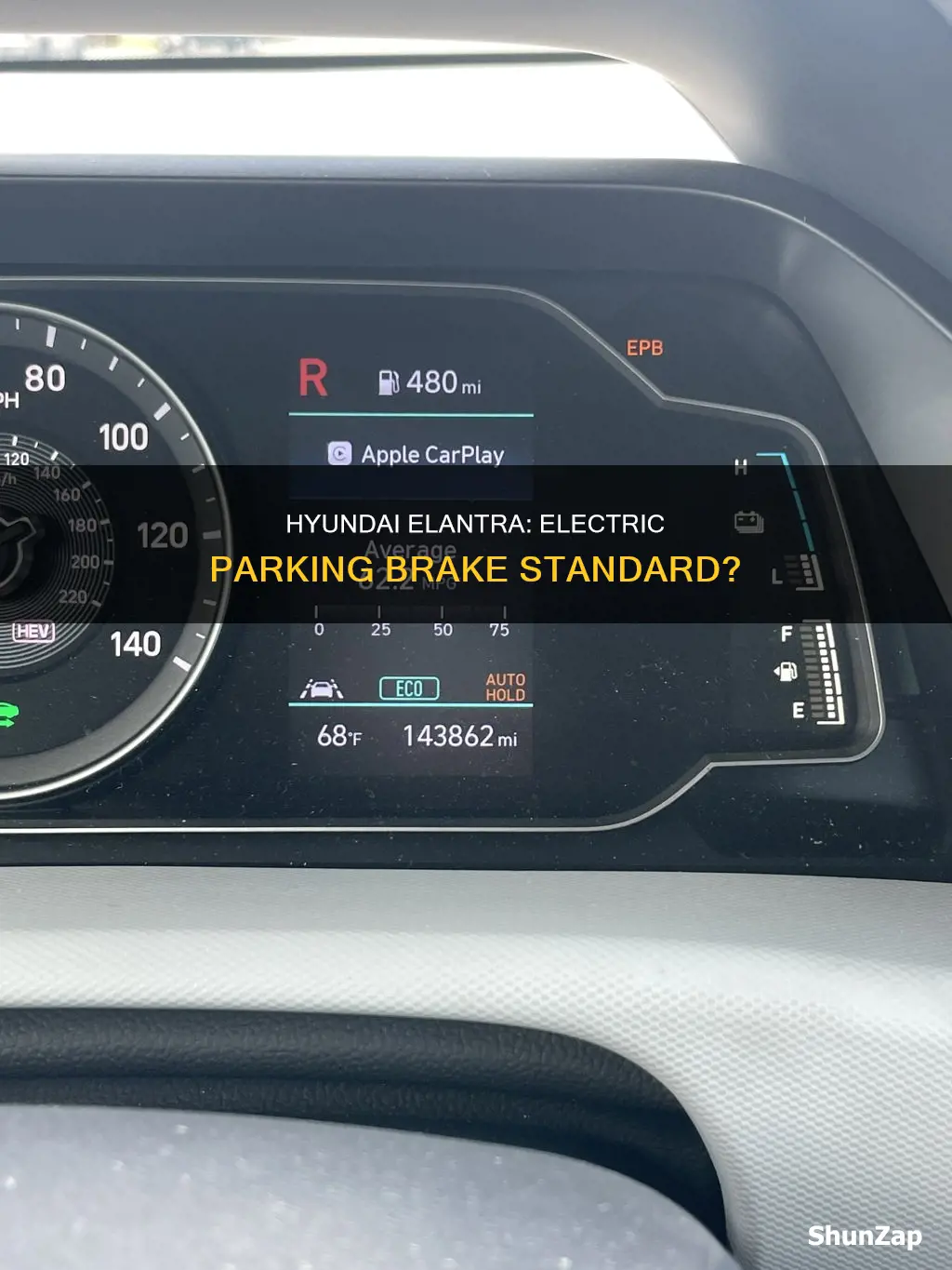 does hyundai elantra have electric parking brake