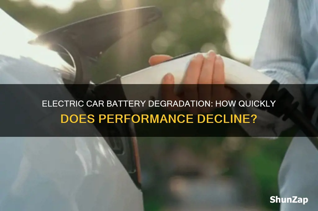 how fast do electric car batteries degrade