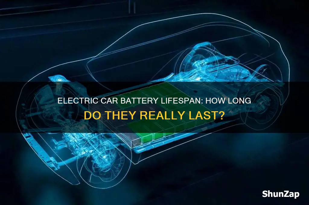 how many years does a electric car battery last