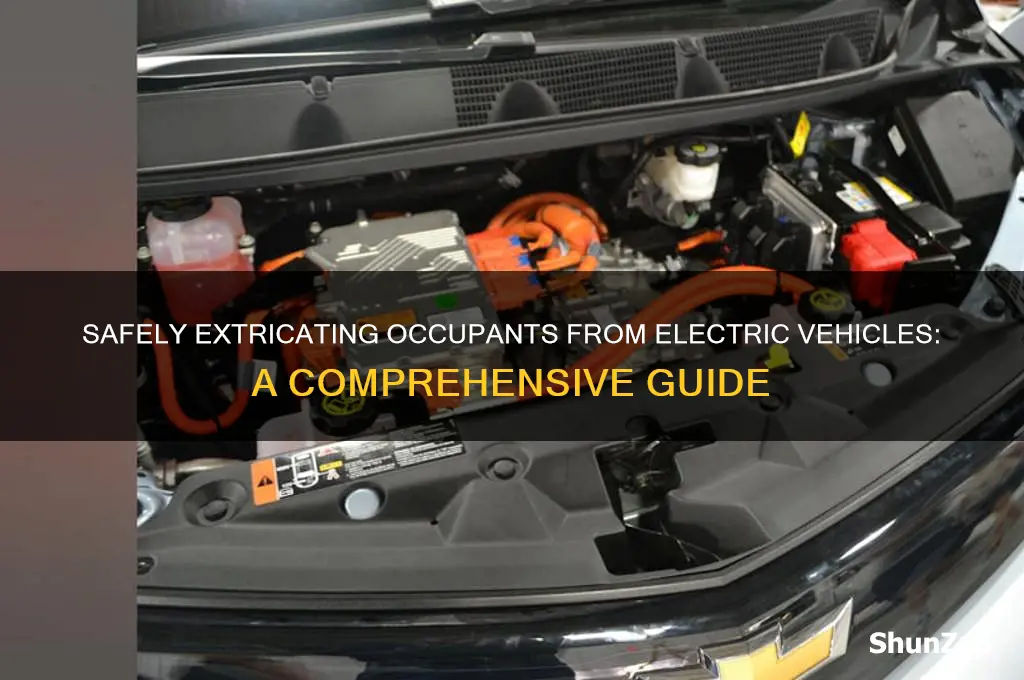 how to do vehicle extrication on electric cars