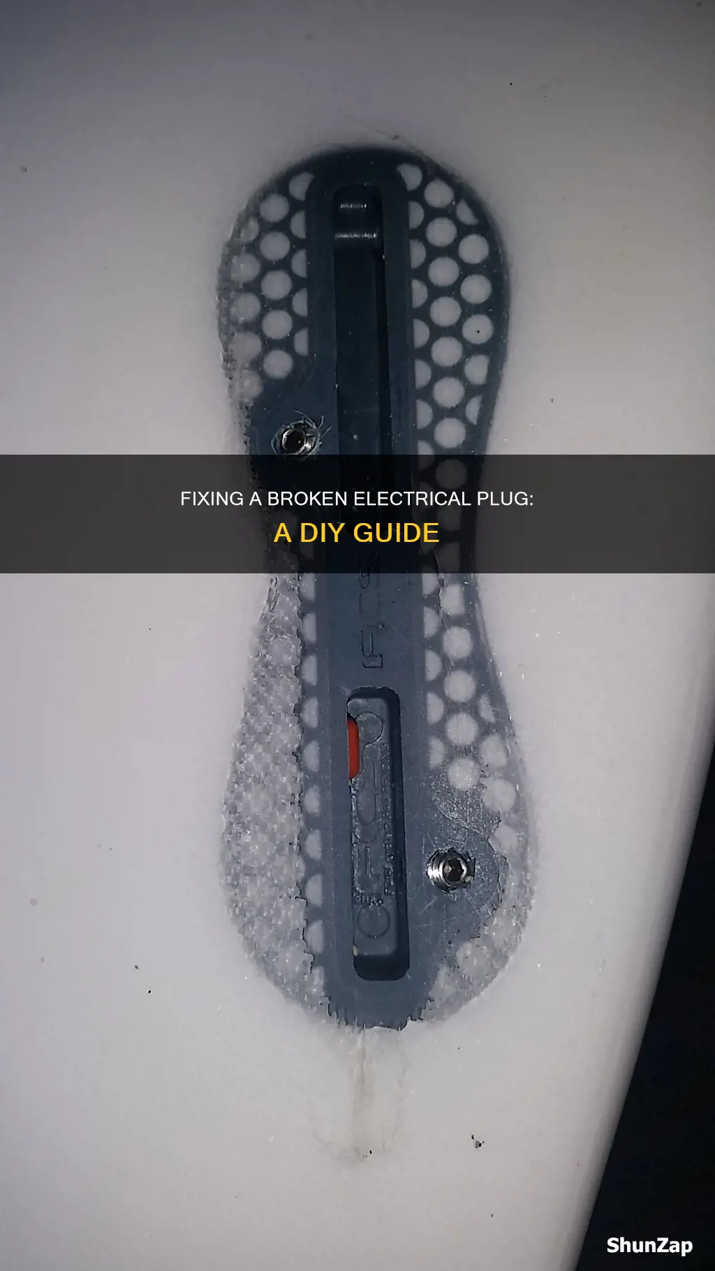 how to fix a broken electrical plug
