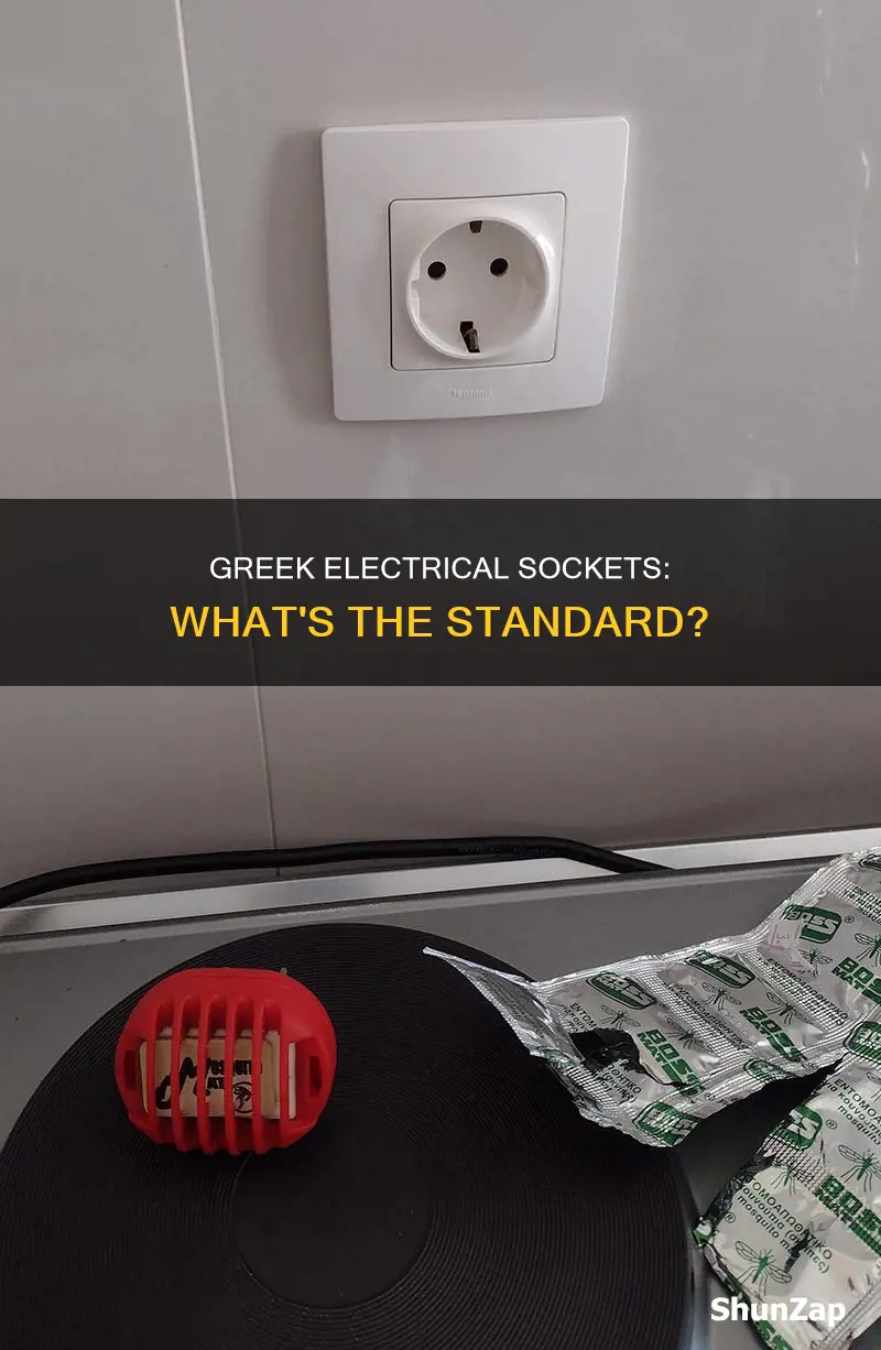 what electrical socket is common in greece