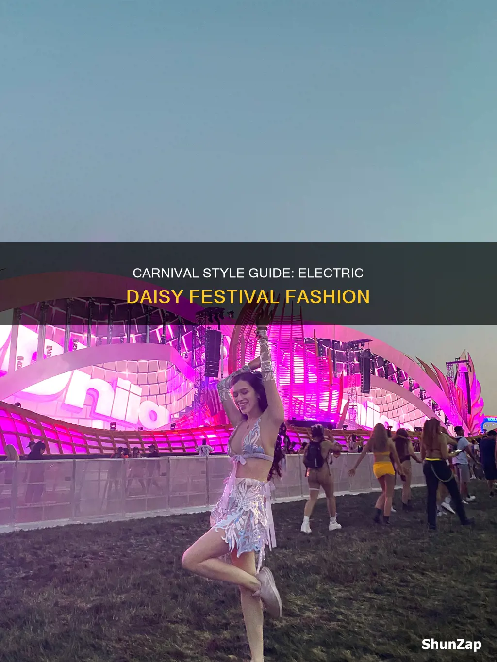 what to wear to electric daisy carnival