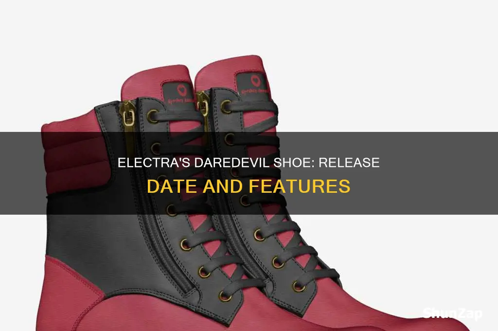 when does electra come in daredevil shoe