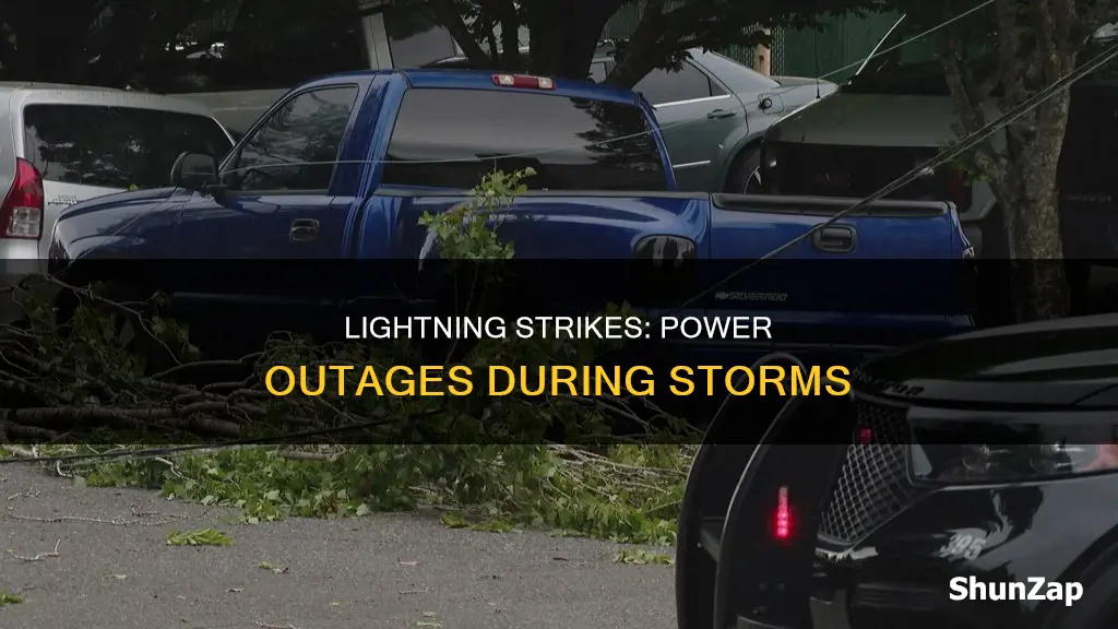 why electricity goes off when it rains